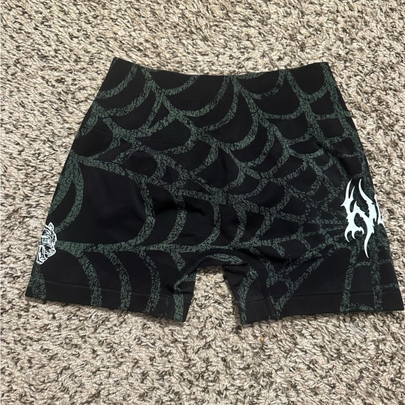 Darc Sport Pants - HESH EVERSON SEAMLESS "SIERRA" SHORTS IN BLACK/GREEN SYMBIOTE WEB